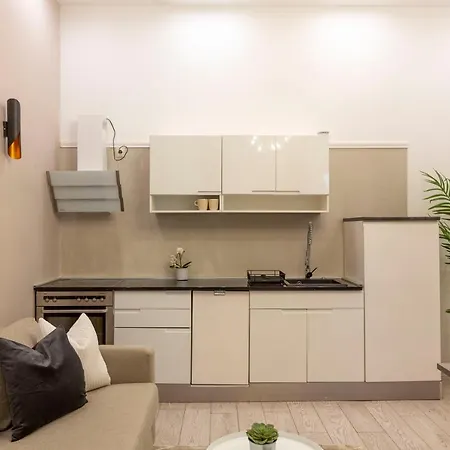Apartment Izabella Budapest